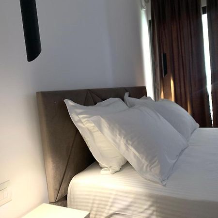 Marble Villa Ксамил Екстериор снимка