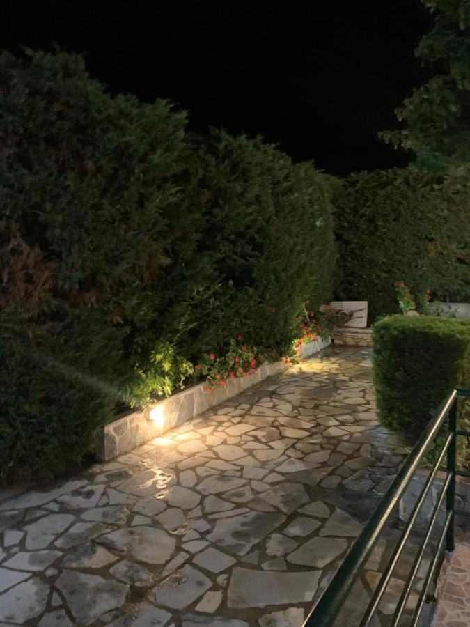 Marble Villa Ксамил Екстериор снимка