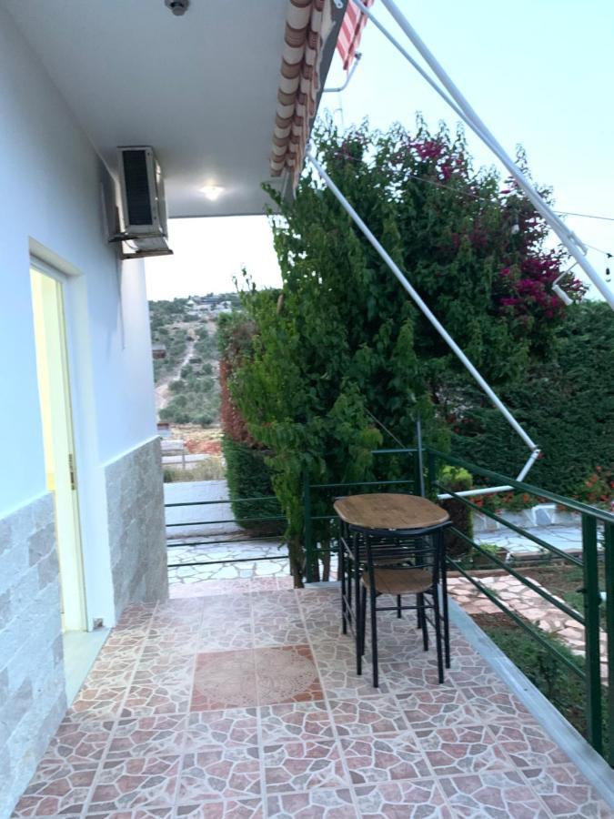 Marble Villa Ксамил Екстериор снимка