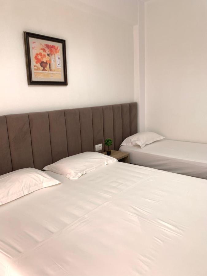 Marble Villa Ксамил Екстериор снимка