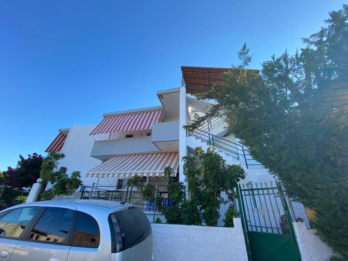 Marble Villa Ксамил Екстериор снимка
